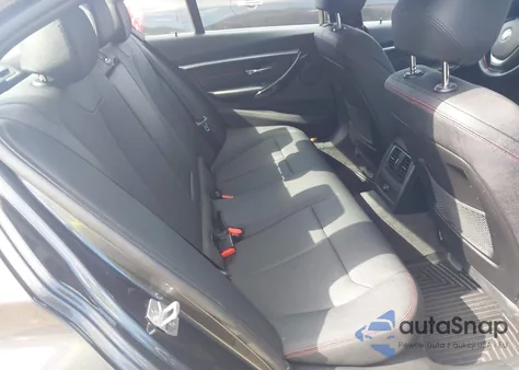 2018 BMW 330I xDrive z USA, uszkodzony, nr VIN WBA8D9G55JNU71964